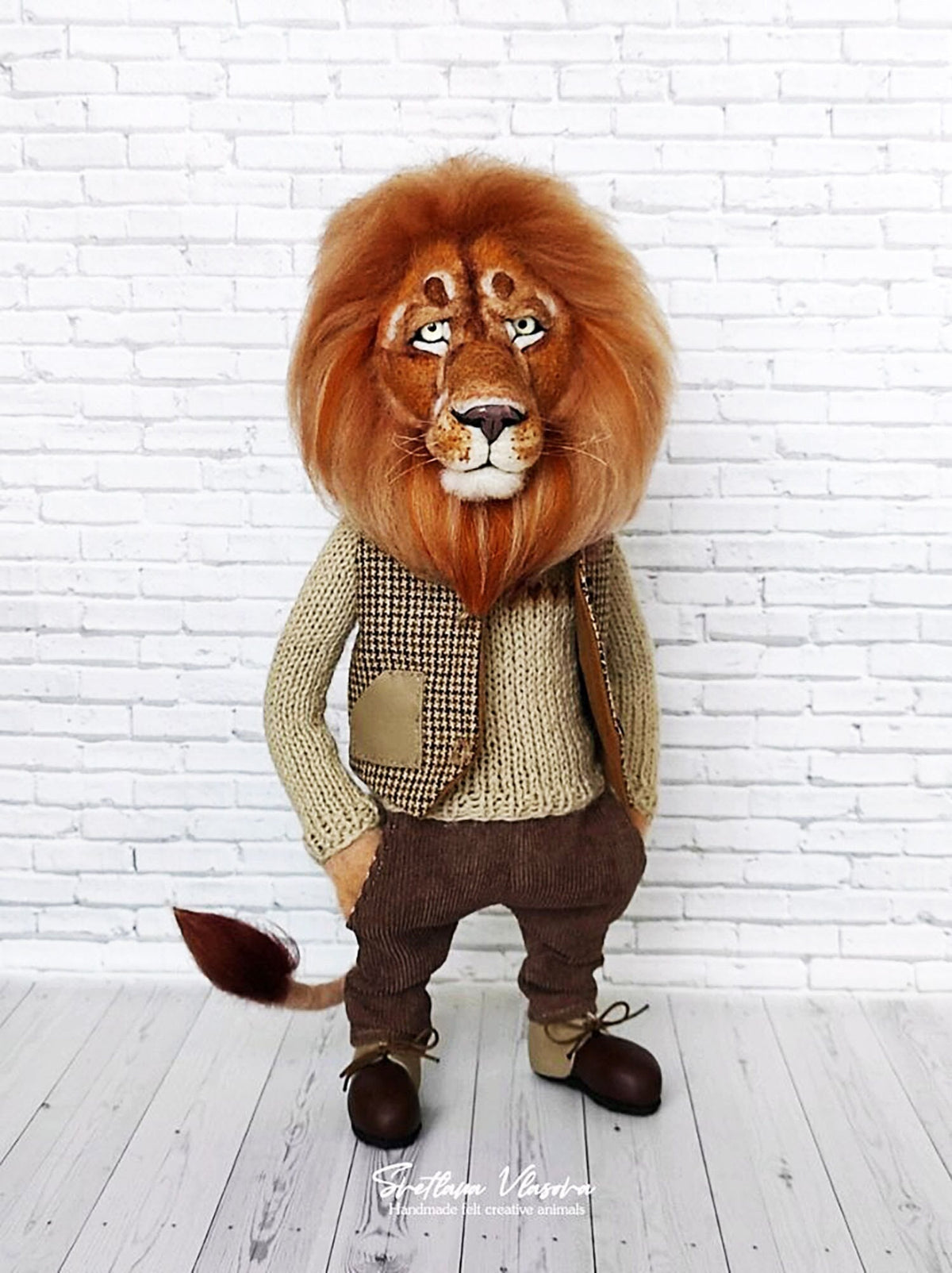 Felt LION Vasilij Doll