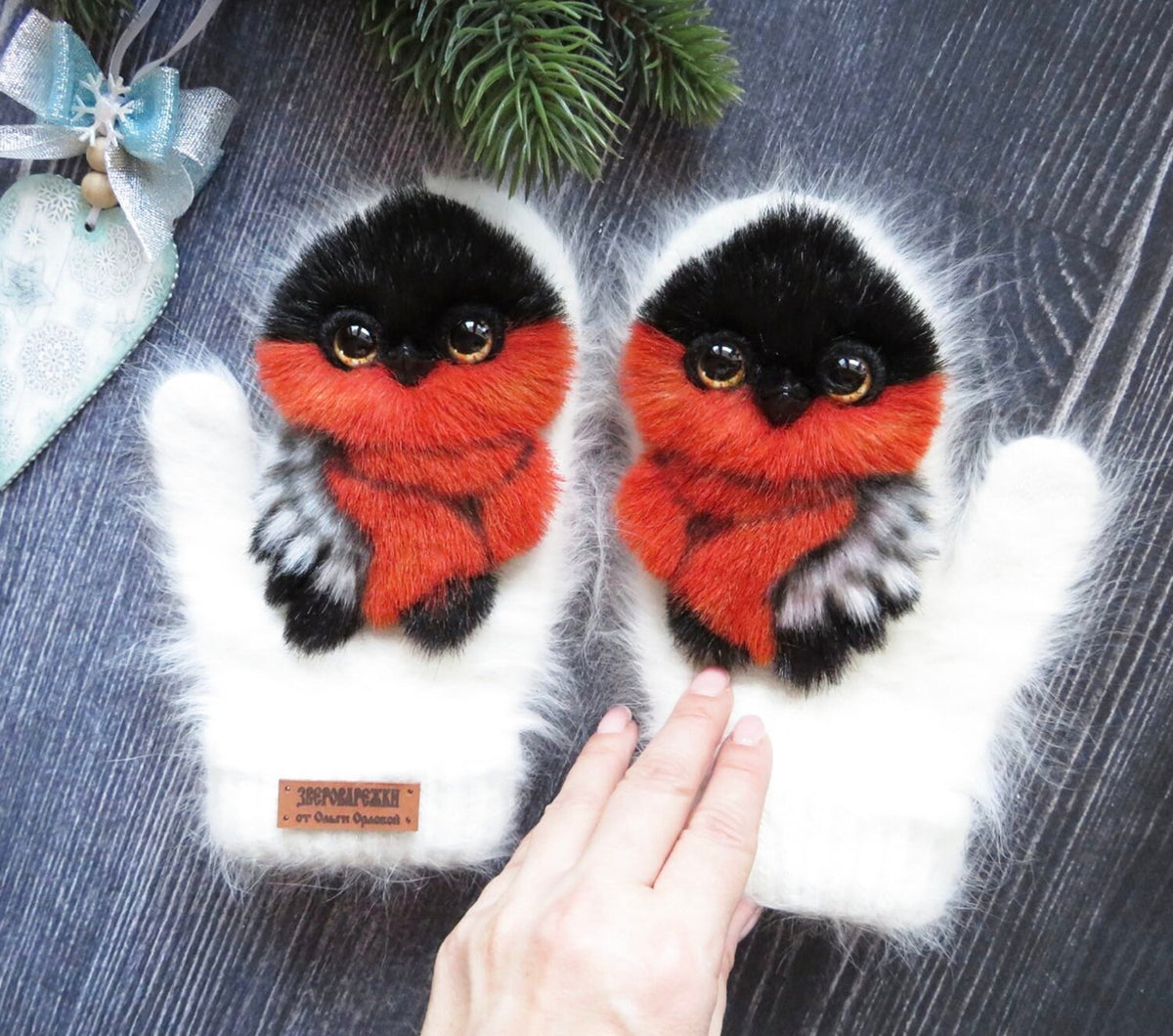 BIRD MITTENS, Mittens with Bird, Gloves for Women, Mittens Christmas, Mittens with Birds, Mittens with Animals, Animal Lovers Gift, Tomtits