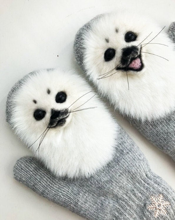 WHITE SEA LION Mittens, Mittens Gloves for Women, Mittens Christmas, Mittens with Cats, Mittens with Animals, Mittens for Kids,  Sea lions