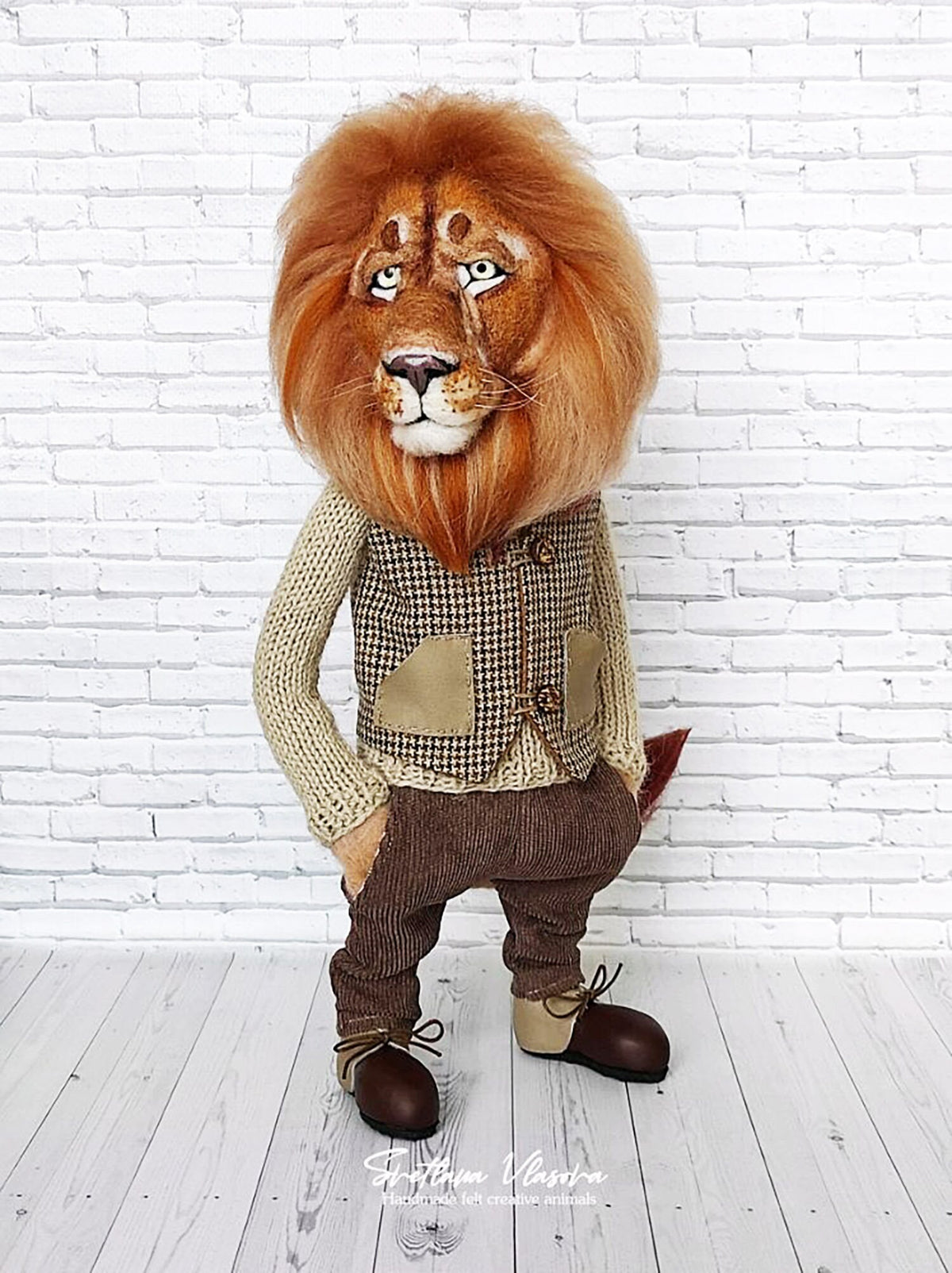 Felt LION Vasilij Doll