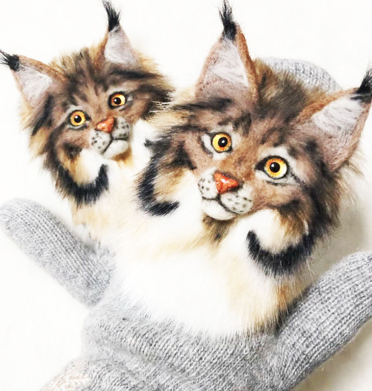 3D Felt Lynx Mittens - Pet Universe