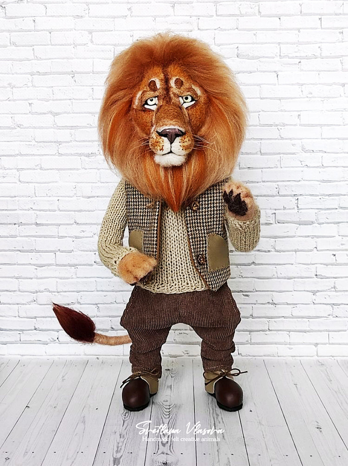 Felt LION Vasilij Doll