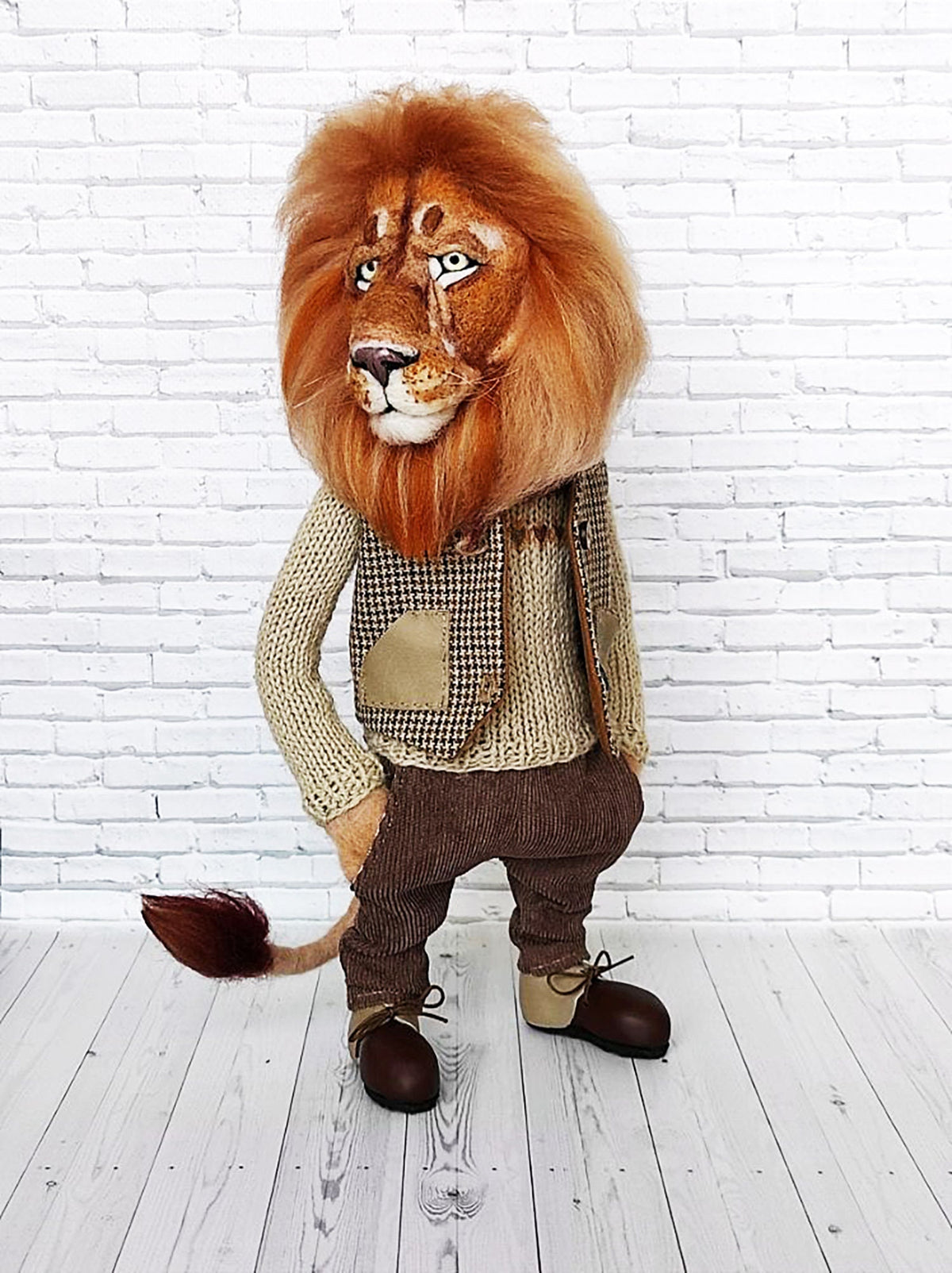 Felt LION Vasilij Doll